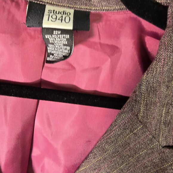 Studio 1940 woman's purple blazer 22W - Picture 2 of 6
